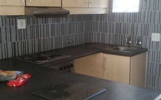 2 Bedroom Townhouse in Groenkloof