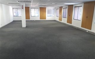 350 m² Commercial space in Musgrave