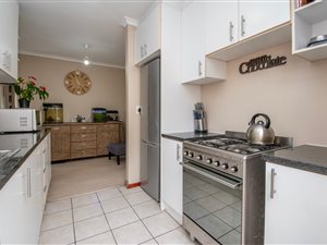 3 Bed House in Sunnydale