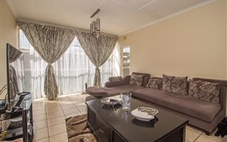 2 Bedroom Apartment in Benoni CBD