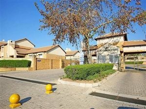 3 Bed Apartment in Noordwyk