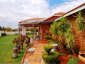3 Bed House in Oberholzer