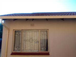 3 Bed House in Madiba Park