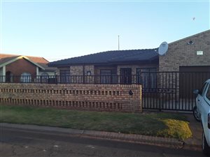 3 Bed House in Sebokeng Zone 14