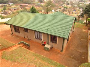 3 Bed House in Lotus Park