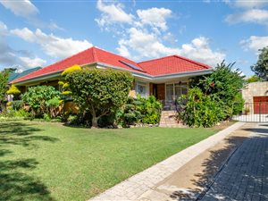 3 Bed House in Franklin Roosevelt Park