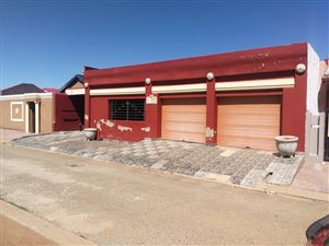 3 Bed House in Dobsonville