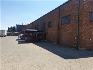 3535 m² Commercial space in Aeroton