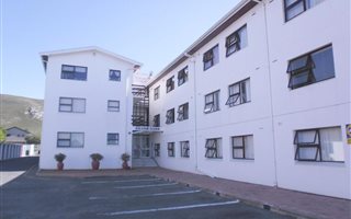 1 Bedroom Apartment in Hermanus Northcliff