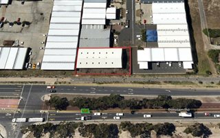 720 m² Industrial space in Killarney Gardens