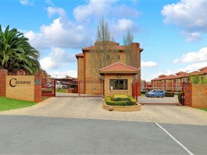 2 Bed Townhouse in Honeydew