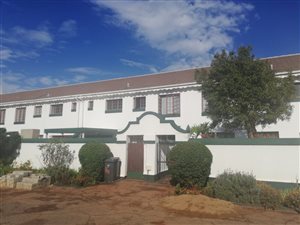 3 Bed Townhouse in Florida North