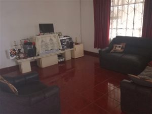3 Bed House in Flamingo Heights