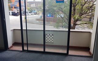 111 m² Commercial space in Morningside