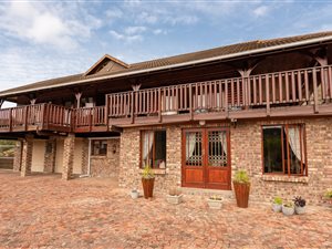 4 Bed House in Meedingsride