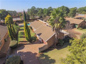3 Bed House in Aerorand