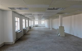 162 m² Commercial space in Fourways