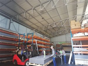 1230 m² Industrial space in Longmeadow