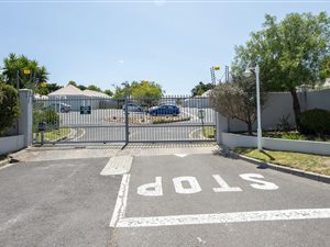 2 Bed Townhouse in Durbanville Central