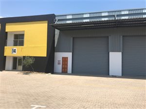 296 m² Industrial space in Lanseria and surrounds