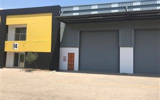 296 m² Industrial space in Lanseria and surrounds