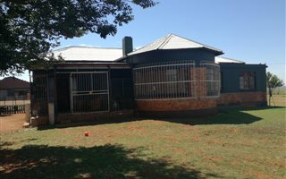 3 Bedroom House in Sundra