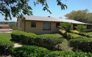 6 Bedroom House in Austin View