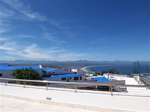 4 Bed Apartment in Plettenberg Bay