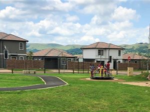 4 Bed House in Wespark