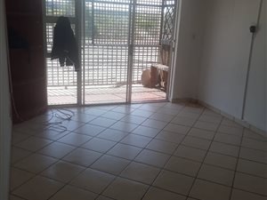 2 Bed Apartment in Wild En Weide