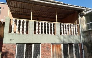 4 Bedroom Duplex in Whetstone