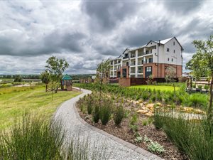 1 Bed Apartment in Linbro Park
