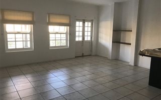 2 Bedroom Apartment in Diep River