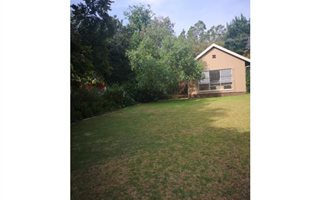 4 Bedroom House in Morningside Manor