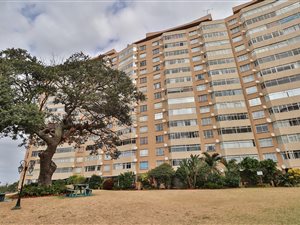 3 Bed Apartment in Doonside
