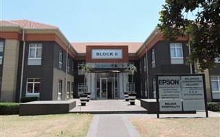 33 m² Commercial space in Fourways