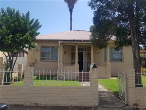 3 Bed House in Springs Central