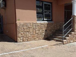 150 m² Office Space in Newton Park