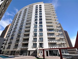1 Bed Apartment in Cape Town City Centre