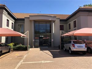1444 m² Commercial space in Kempton Park Central