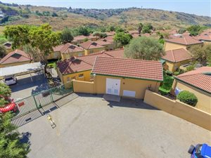 2 Bed Townhouse in Linmeyer