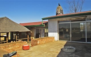 3 Bedroom House in Gardenvale