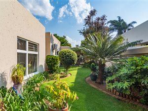 2 Bed Cluster in Weltevreden Park