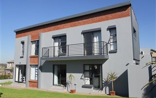 3 Bedroom House in Midfield Estate