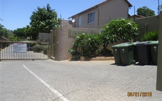 2 Bedroom Apartment in Newlands