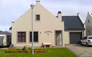 3 Bedroom House in Roux Park