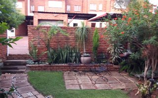 3 Bedroom Duplex in Mountain View