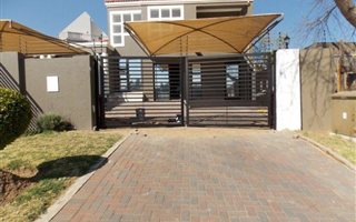 1.5 Bedroom House in Halfway Gardens
