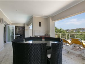 3 Bed Apartment in Simbithi Estate
