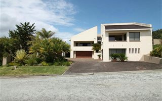 3 Bedroom House in Rexford